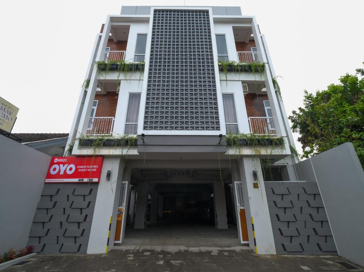 Super Oyo Collection O 90023 Damar Kusumo Guest House Maguwo Luaran gambar